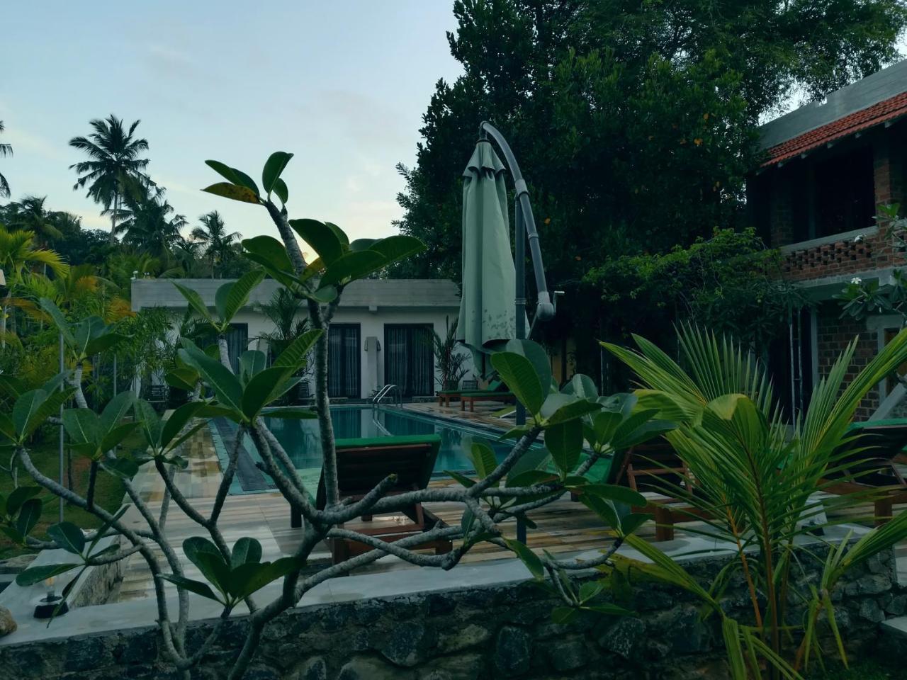 Lavendra Villa